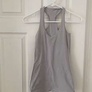 Lululemon workout tank